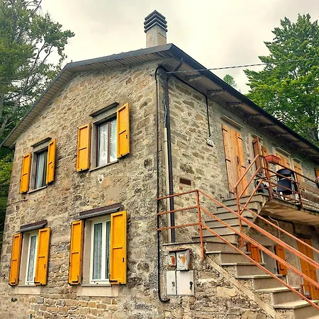 Borgo Castelluccio 波雷塔泰尔梅