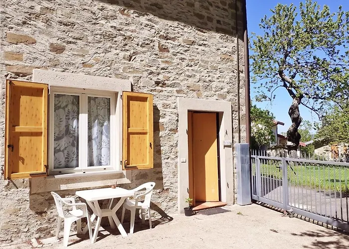 Semesterbostad Borgo Castelluccio